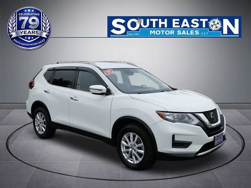 Used 2019 Nissan Rogue SV AWD/4WD image 2
