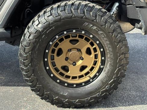 Used 2019 Jeep Wrangler Unlimited Rubicon image 11