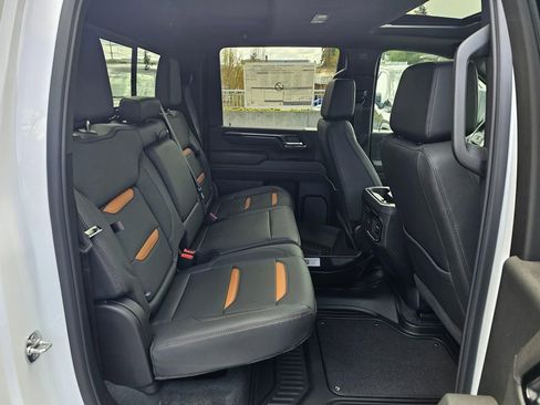 New 2026 GMC Sierra 2500 AT4 w/ AT4 Premium Plus Package AWD/4WD image 12