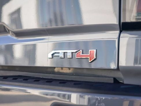 Used 2024 GMC Sierra 2500 AT4 w/ AT4 Premium Plus Package AWD/4WD image 29