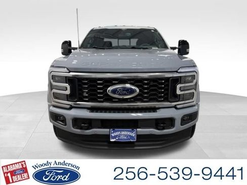 Certified 2026 Ford F450 Platinum w/ FX4 Off-Road Package AWD/4WD image 4