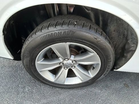 Used 2019 Dodge Challenger SXT w/ Driver Convenience Group image 35