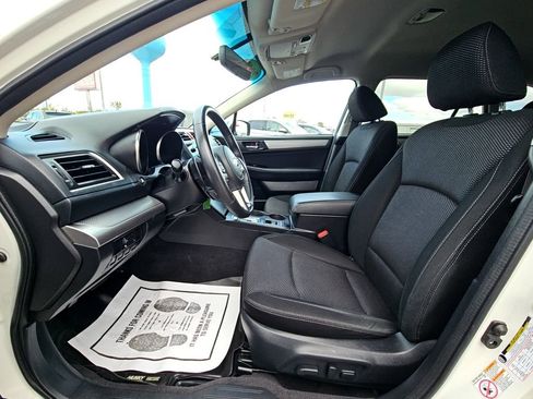 Used 2017 Subaru Outback 2.5i Premium w/ Popular Package #1 image 9