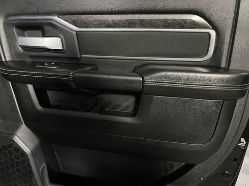 Used 2024 RAM 2500 Big Horn w/ Bed Utility Group image 28