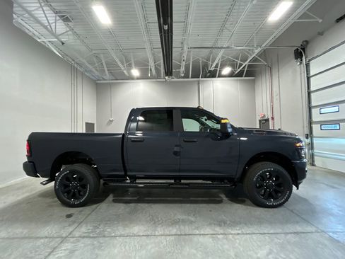 New 2026 RAM 2500 Big Horn image 5