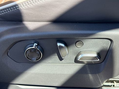 New 2026 GMC Yukon XL Denali Ultimate image 42