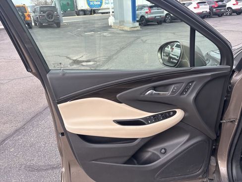 Used 2019 Buick Envision Essence image 15