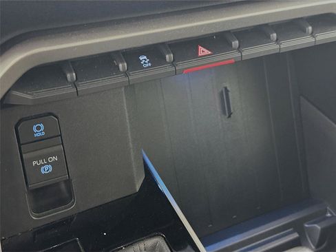 Used 2022 Toyota Tundra SR5 RWD image 27