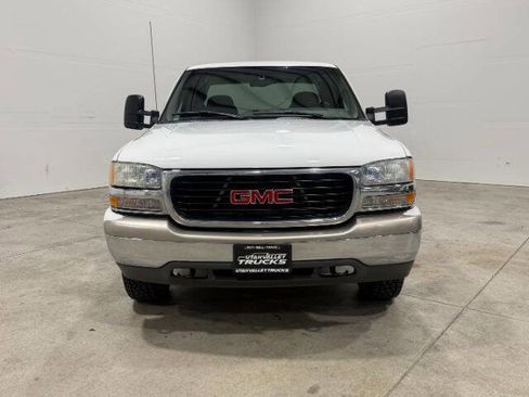 Used 2000 GMC Sierra 1500 SLE image 3