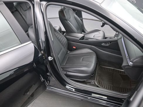 Used 2023 Hyundai Elantra Limited image 19