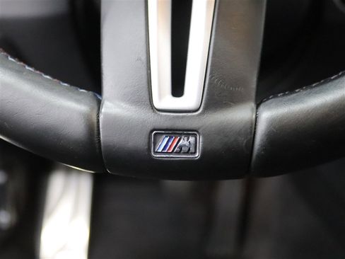 Used 2016 BMW M3 image 40