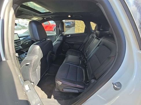 Used 2023 Ford Escape ST-Line w/ Tech Pack #1 image 6