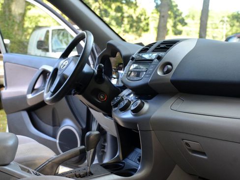 Used 2007 Toyota RAV4 4WD image 15