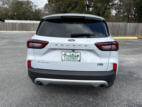 Used 2025 Ford Escape Active FWD image 4