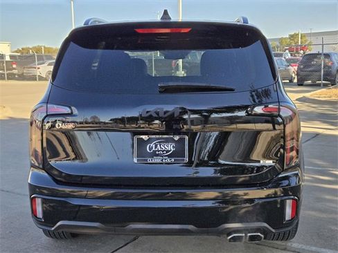 Certified 2025 Kia Telluride EX X-Line image 5