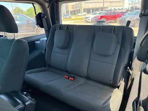 Used 2020 Jeep Wrangler Sport AWD/4WD image 9