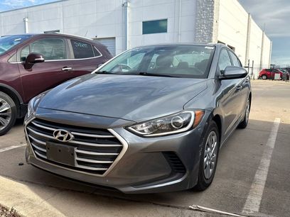 Used 2017 Hyundai Elantra SE