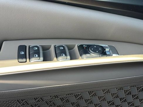 New 2026 Kia Carnival LXS FWD image 21