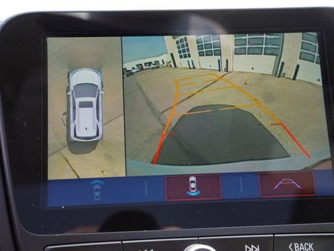 Used 2018 Chevrolet Equinox Premier image 38