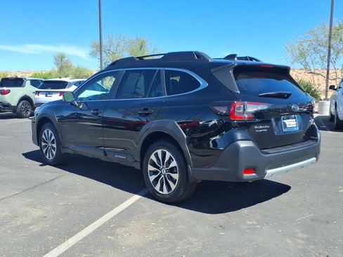 Used 2023 Subaru Outback Limited XT AWD/4WD image 4