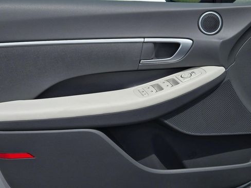New 2026 Hyundai Sonata SE FWD image 12