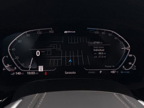 Certified 2023 BMW 530e w/ Premium Package RWD image 36