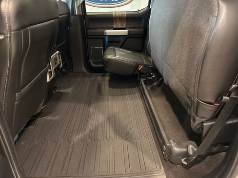 Used 2020 Ford F150 Lariat w/ Equipment Group 502A Luxury AWD/4WD image 19