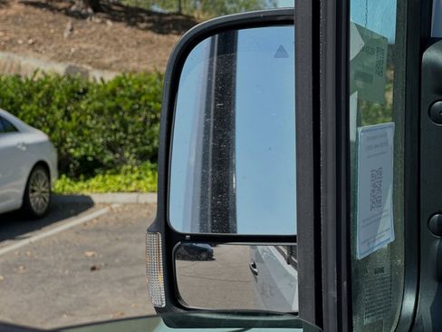 New 2024 Mercedes-Benz eSprinter 170 Cargo image 9