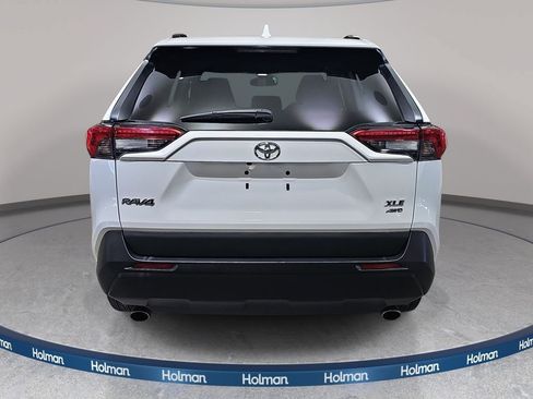 Used 2025 Toyota RAV4 XLE AWD/4WD image 7