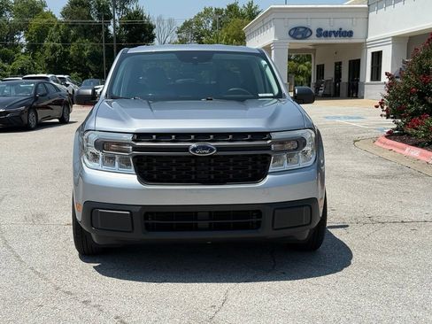 Used 2022 Ford Maverick XLT FWD image 2