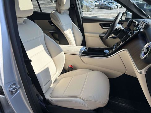 New 2027 Mercedes-Benz GLC 300 image 44