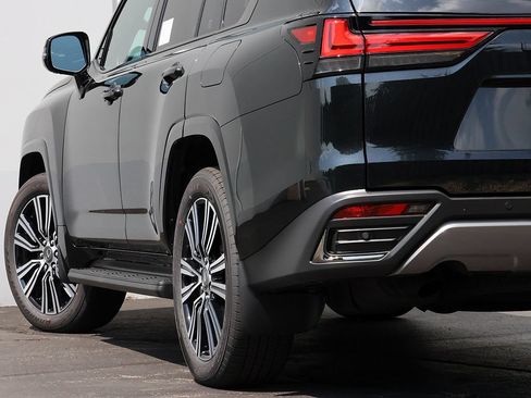 New 2026 Lexus LX 600 4WD w/ Appearance Package image 8
