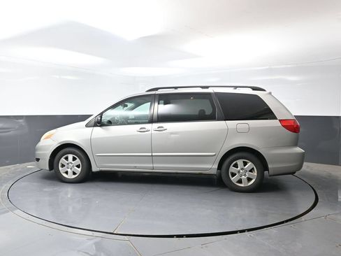 Used 2008 Toyota Sienna FWD image 7
