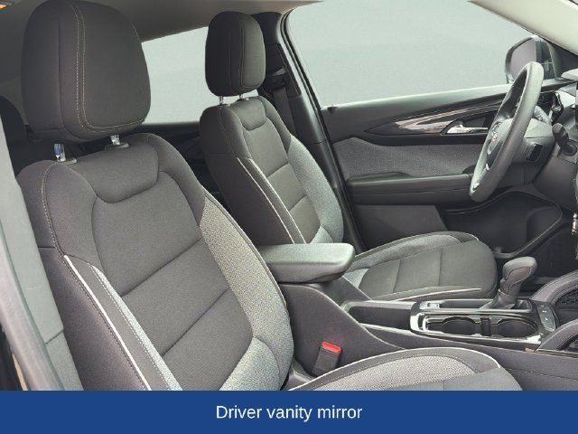 Used 2025 Chevrolet TrailBlazer LT FWD image 20