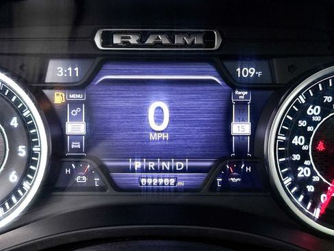 Used 2020 RAM 1500 Sport w/ Level 2 Equipment Goup w/2_L AWD/4WD image 34