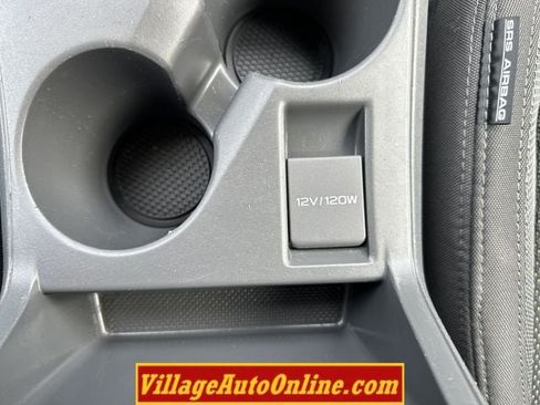 Used 2024 Subaru Crosstrek 2.0i Premium AWD/4WD image 18