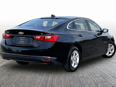 Used 2024 Chevrolet Malibu LT image 2