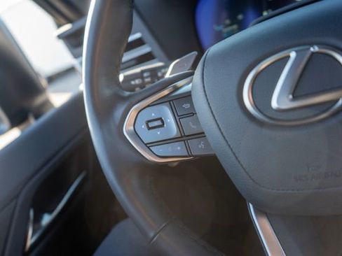 Used 2024 Lexus GX 550 image 21