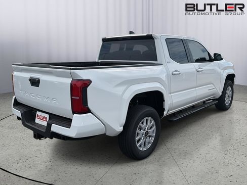 New 2026 Toyota Tacoma SR5 RWD image 6