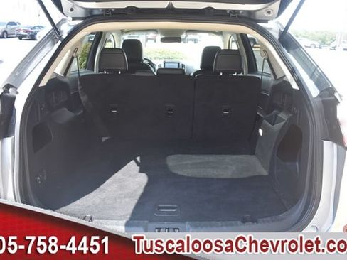 Used 2024 Ford Edge SEL AWD/4WD image 10
