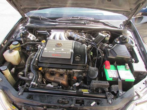 Used 2001 Toyota Avalon XLS image 27