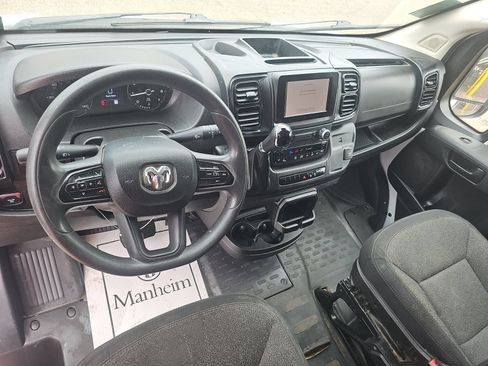 Used 2023 RAM ProMaster 2500 FWD image 9