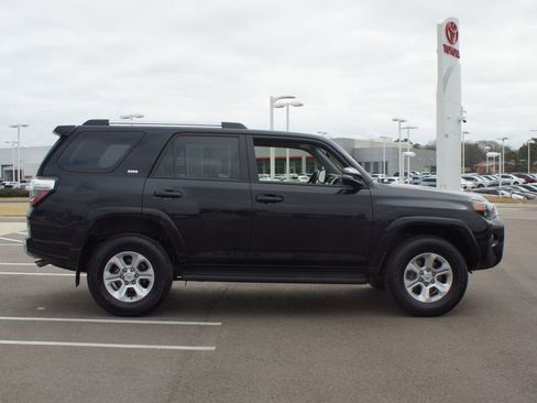 Used 2024 Toyota 4Runner SR5 Premium image 21