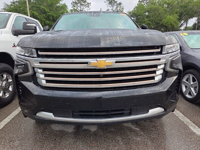 Certified 2024 Chevrolet Suburban High Country w/ Premium Package RWD image 2