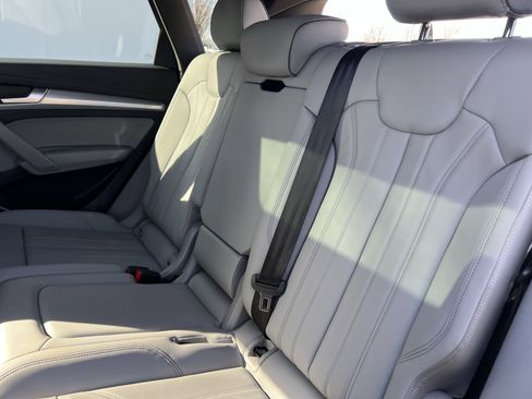 Certified 2024 Audi Q5 2.0T Premium w/ Summer of Audi Package image 32