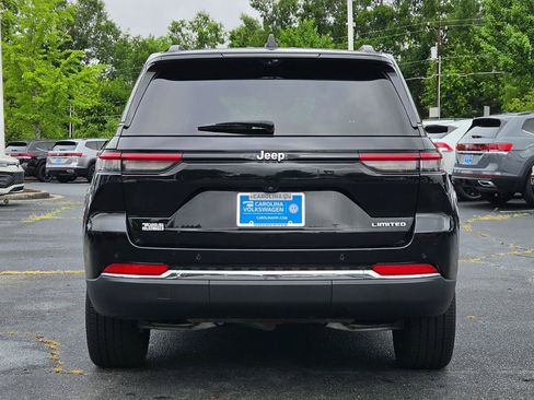 Used 2025 Jeep Grand Cherokee Limited w/ Luxury Tech Group II RWD image 4