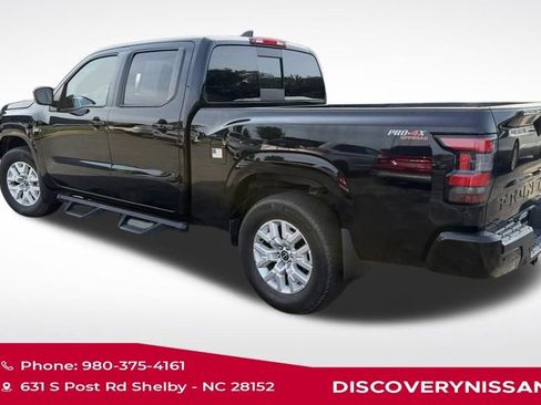 Certified 2023 Nissan Frontier SV w/ Technology Package AWD/4WD image 4