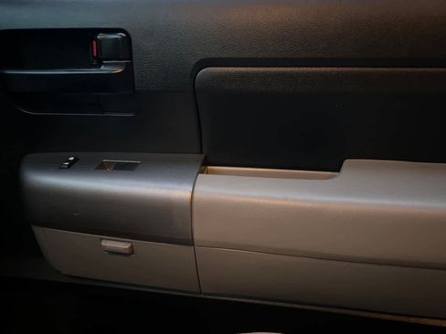 Used 2012 Toyota Tundra 2WD Double Cab image 19