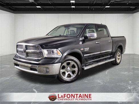 Used 2017 RAM 1500 Laramie w/ Convenience Group image 1