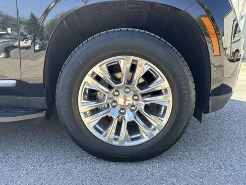 Used 2025 GMC Yukon XL Denali AWD/4WD image 20